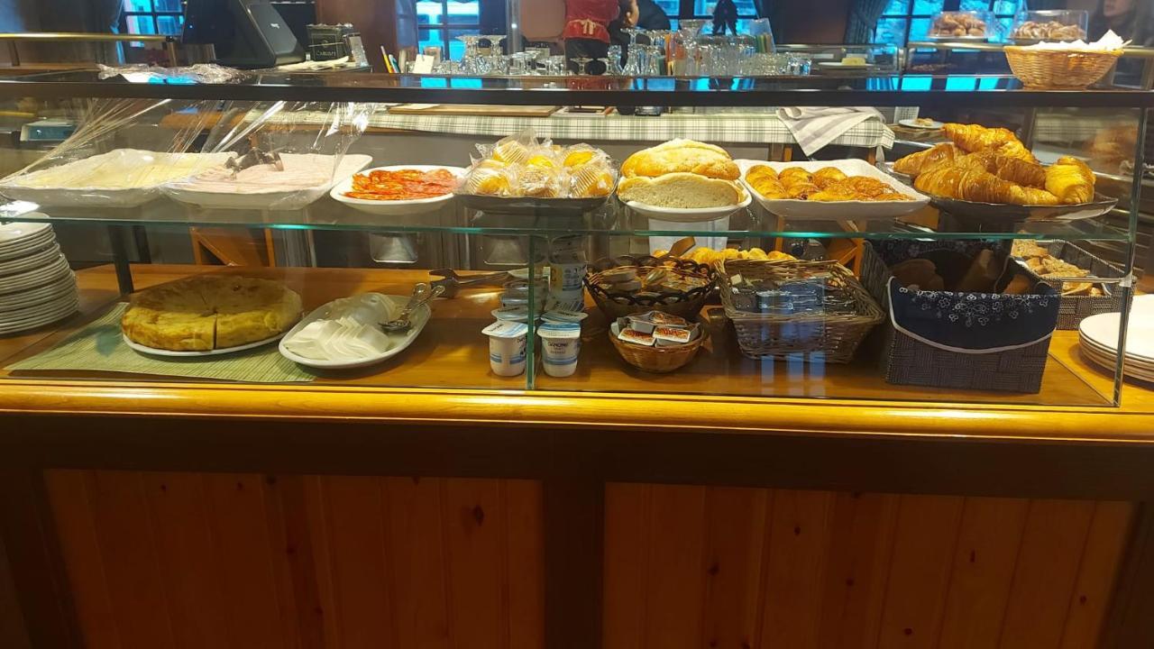 בנאסקה Hotel Aragueells מראה חיצוני תמונה