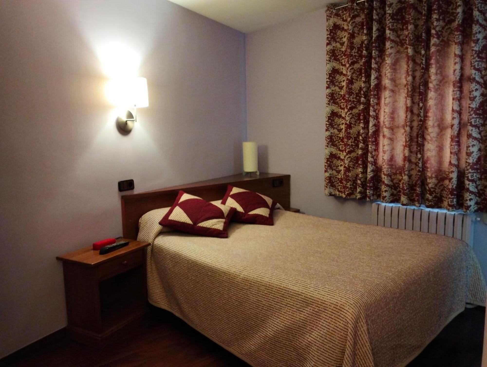 בנאסקה Hotel Aragueells מראה חיצוני תמונה