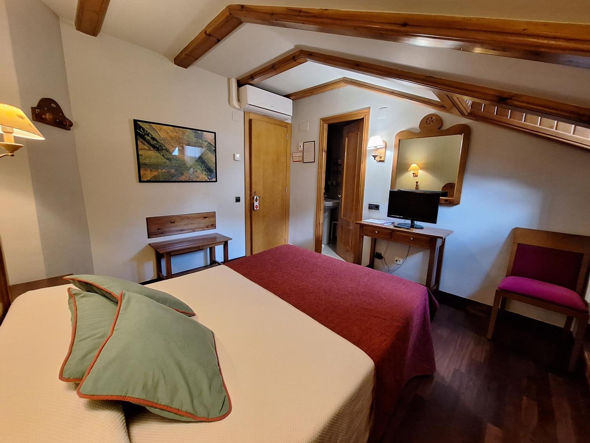 בנאסקה Hotel Aragueells מראה חיצוני תמונה