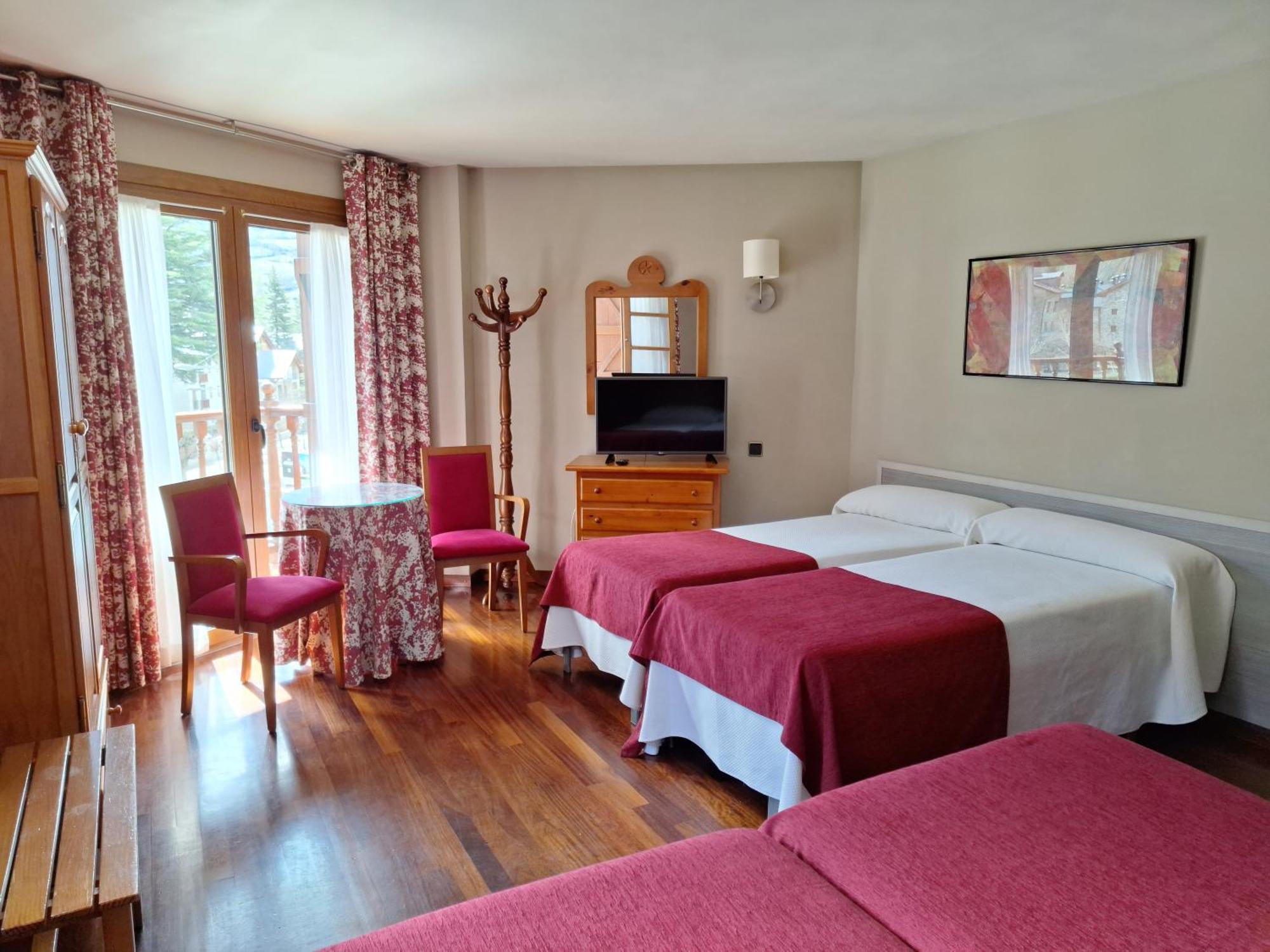 בנאסקה Hotel Aragueells מראה חיצוני תמונה