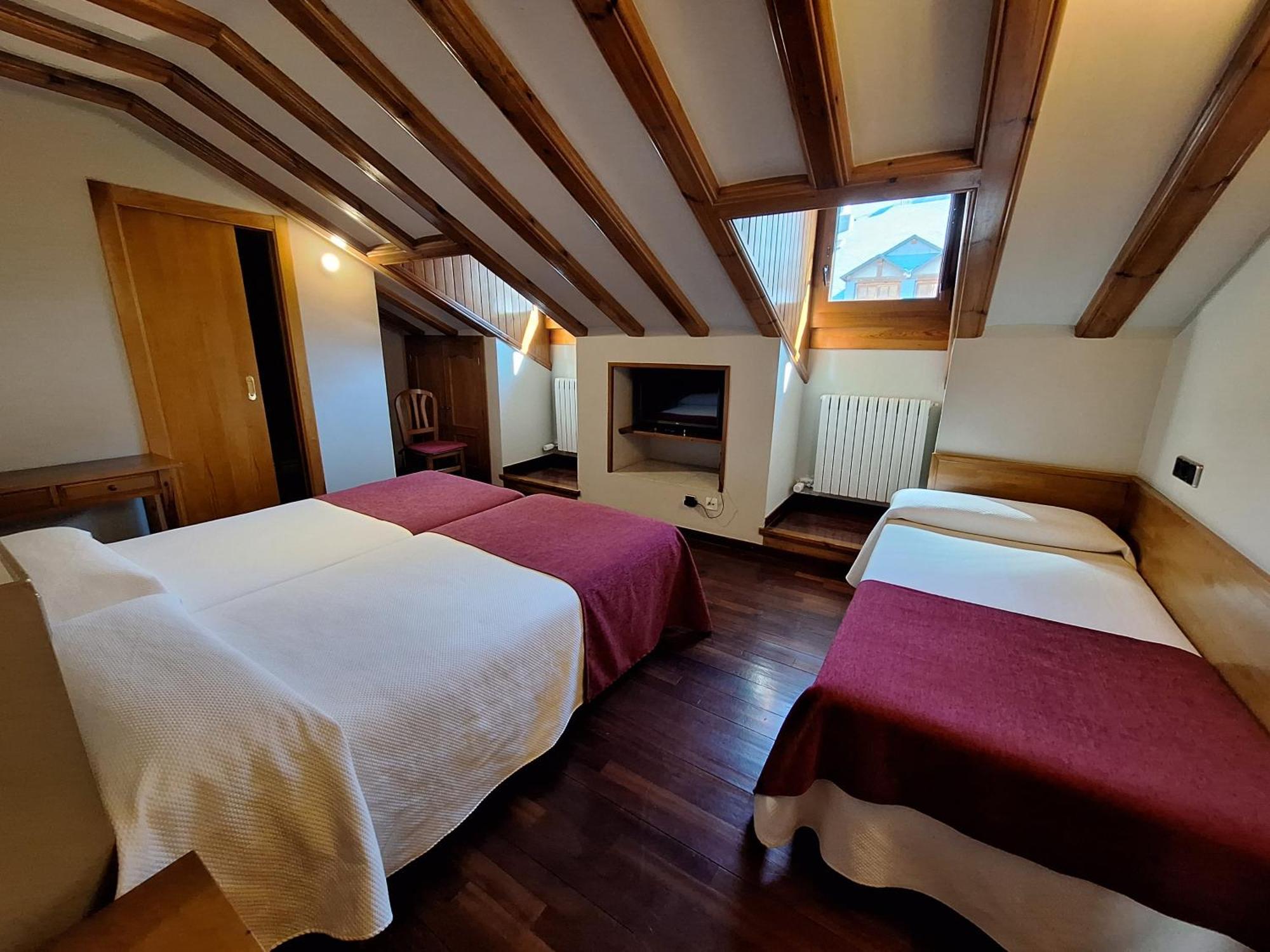 בנאסקה Hotel Aragueells מראה חיצוני תמונה